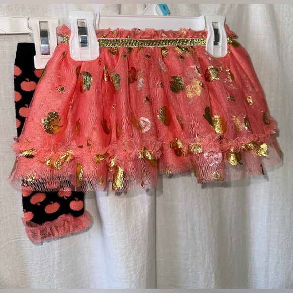 Baby Starters Halloween Bodysuit, Tutu, Headband & Leg Warmers (4pcs) Size: 3 M - Picture 8 of 12